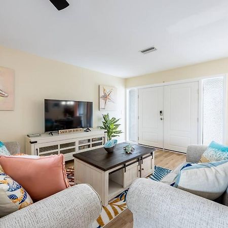 Englewood, Manasota Keys - 2 Bedroom Luxury Villa, Pool, Game Room, 6 Min To Beaches Next To Canal Exterior foto